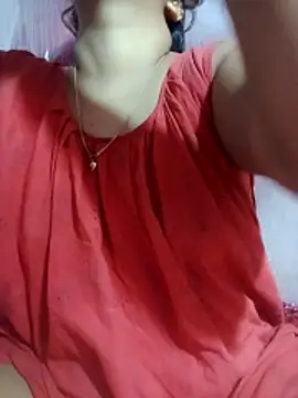 Snapshot of Super-Couple chatting on April 7, 2026, 5:26 pm Super-Couple online show from April 7, 2026, 5:26 pm