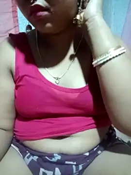 Snapshot of Super-Couple chatting on March 25, 2026, 3:33 pm Super-Couple online show from March 25, 2026, 3:33 pm