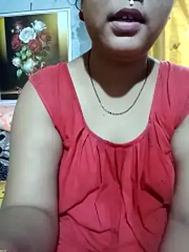 Snapshot of Super-Couple chatting on May 5, 2026, 8:17 am Super-Couple online show from May 5, 2026, 8:17 am