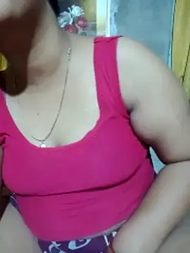 Snapshot of Super-Couple chatting on April 28, 2026, 2:54 pm Super-Couple online show from April 28, 2026, 2:54 pm