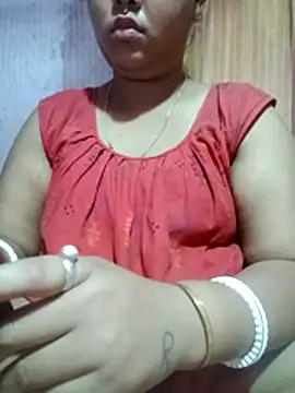 Snapshot of Super-Couple chatting on April 1, 2026, 6:48 am Super-Couple online show from April 1, 2026, 6:48 am