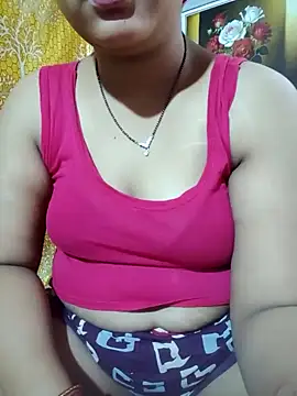 Snapshot of Super-Couple chatting on May 4, 2026, 6:38 am Super-Couple online show from May 4, 2026, 6:38 am