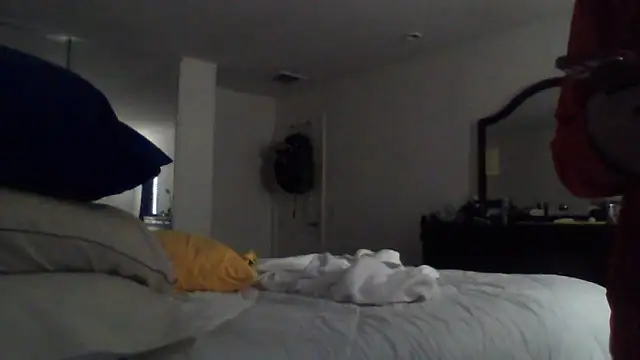 Snapshot of 2Fly4Guy chatting on December 5, 2024, 8:38 pm 2Fly4Guy online show from December 5, 2024, 8:38 pm