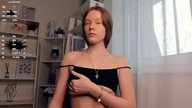 ZaraBluitt online show from September 17, 2025, 7:21 am