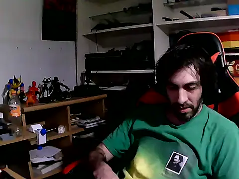 johnwood88 online show from November 15, 2025, 10:47 pm