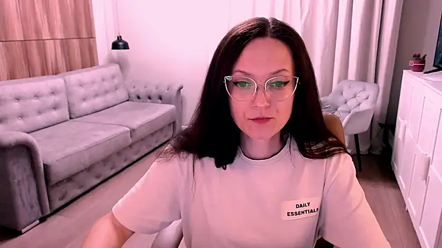 Snapshot of Amazingeyes88 chatting on May 26, 2026, 3:43 pm Amazingeyes88 online show from May 26, 2026, 3:43 pm