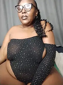 CHERRYYUMMY online show from May 15, 2026, 11:19 am