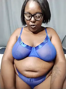 CHERRYYUMMY online show from May 25, 2026, 9:19 am