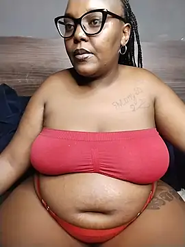 Snapshot of CHERRYYUMMY chatting on March 28, 2026, 10:22 pm CHERRYYUMMY online show from March 28, 2026, 10:22 pm