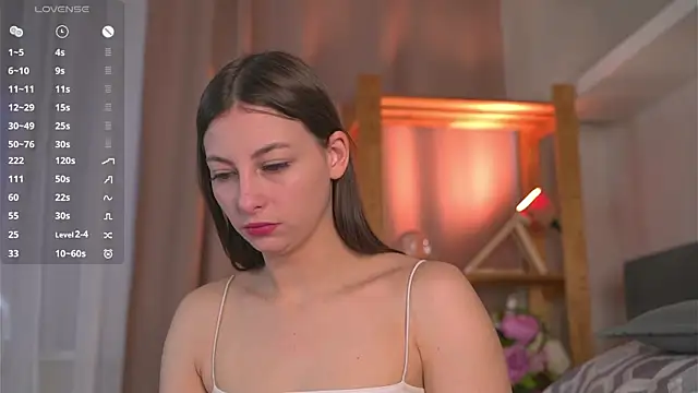 TayteHeston online show from November 17, 2025, 4:05 am