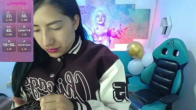 Snapshot of Sofi_hot_4m chatting on February 19, 2026, 9:50 am Sofi hot 4m online show from February 19, 2026, 9:50 am