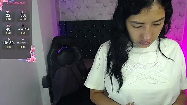 Sofi hot 4m online show from December 16, 2025, 1:26 pm