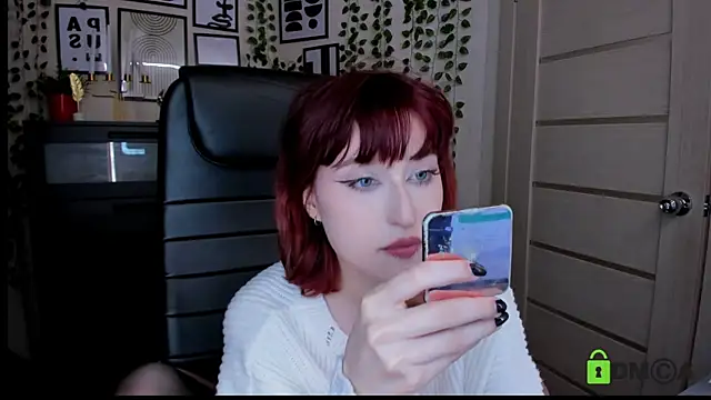 Snapshot of ElizaNik_ chatting on June 11, 2026, 9:45 pm ElizaNik online show from June 11, 2026, 9:45 pm