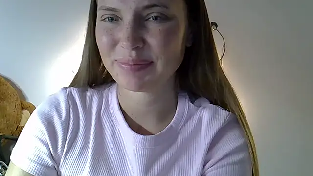 Snapshot of Lucky_Anna chatting on February 12, 2026, 7:57 pm Lucky Anna online show from February 12, 2026, 7:57 pm