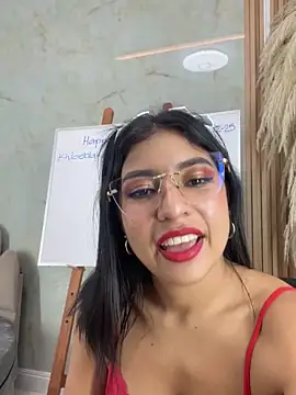 Snapshot of khloeblake chatting on February 14, 2025, 6:12 am khloeblake online show from February 14, 2025, 6:12 am