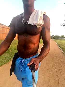 Melaneighted online show from September 29, 2025, 11:54 pm