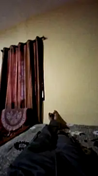 Snapshot of your_santa99 chatting on December 4, 2024, 8:17 am your santa99 online show from December 4, 2024, 8:17 am