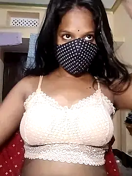 Snapshot of Shivani_Tivari chatting on October 9, 2025, 5:24 pm Shivani Tivari online show from October 9, 2025, 5:24 pm