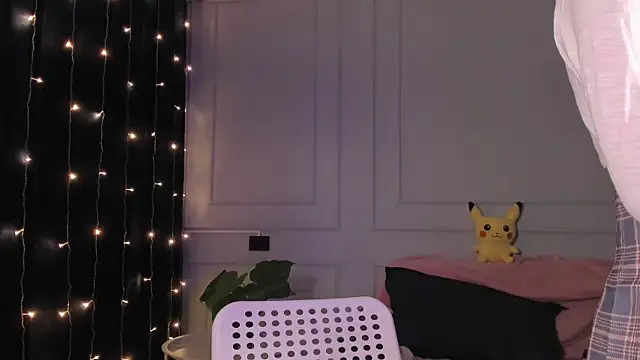 Snapshot of m1satome chatting on January 18, 2025, 10:06 pm m1satome online show from January 18, 2025, 10:06 pm