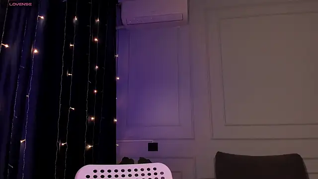 Snapshot of m1satome chatting on February 17, 2025, 1:47 am m1satome online show from February 17, 2025, 1:47 am