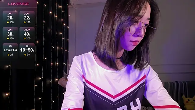 Snapshot of m1satome chatting on February 22, 2025, 9:26 pm m1satome online show from February 22, 2025, 9:26 pm