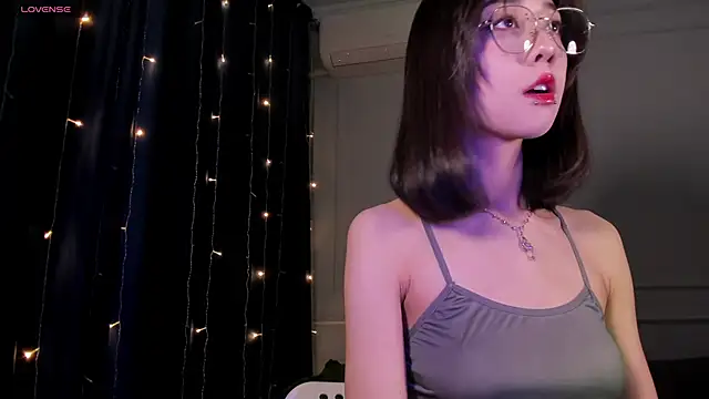 Snapshot of m1satome chatting on February 16, 2025, 10:44 pm m1satome online show from February 16, 2025, 10:44 pm