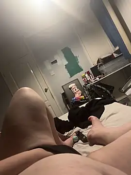 AmberTaylorXxx online show from November 28, 2025, 8:09 pm