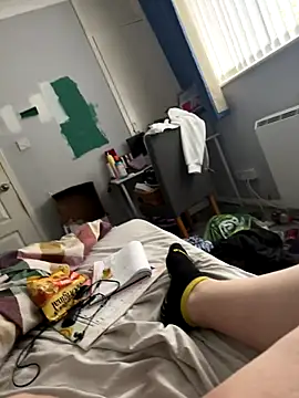 AmberTaylorXxx online show from November 4, 2025, 3:38 pm