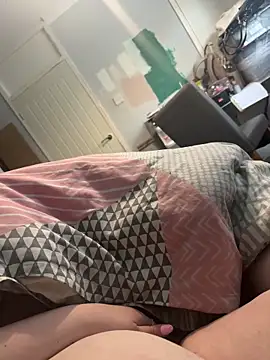 AmberTaylorXxx online show from April 2, 2026, 5:52 pm