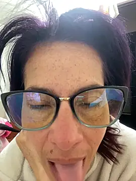 Snapshot of Goddess-Love- chatting on September 30, 2025, 9:15 am Goddess-Love- online show from September 30, 2025, 9:15 am