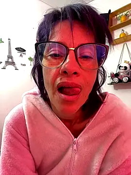 Snapshot of Goddess-Love- chatting on November 10, 2025, 11:15 am Goddess-Love- online show from November 10, 2025, 11:15 am