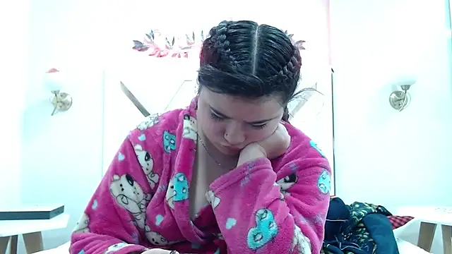 LinaPrinceess online show from December 15, 2024, 7:10 pm