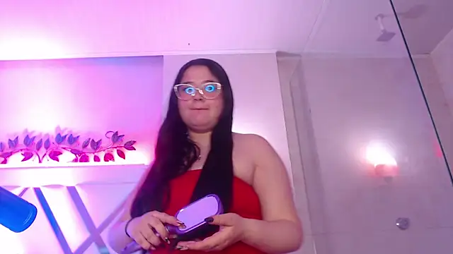 LinaPrinceess online show from December 4, 2024, 11:30 pm