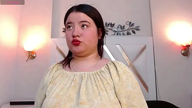 LinaPrinceess online show from December 27, 2024, 11:42 pm