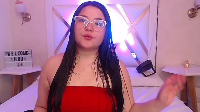 LinaPrinceess online show from December 4, 2024, 8:23 pm