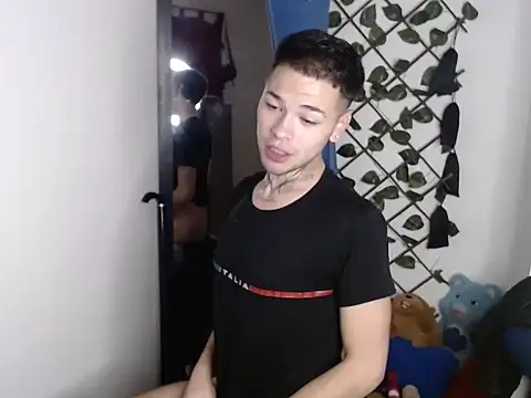 MarceloMilk online show from December 1, 2025, 5:30 am