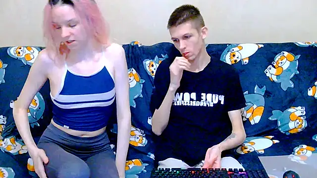 Snapshot of Ivy_Lester chatting on November 30, 2025, 4:19 pm Ivy Lester online show from November 30, 2025, 4:19 pm