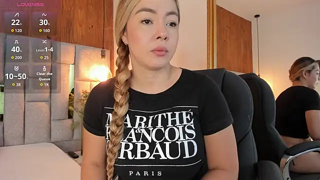 Saori newman online show from September 10, 2025, 11:53 am