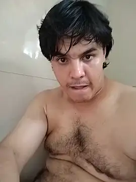 Snapshot of RobbyThrobb chatting on March 11, 2025, 2:21 am RobbyThrobb online show from March 11, 2025, 2:21 am