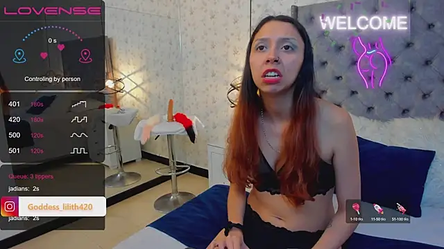 Snapshot of Goddess__Lilith chatting on December 8, 2024, 6:43 am Goddess  Lilith online show from December 8, 2024, 6:43 am