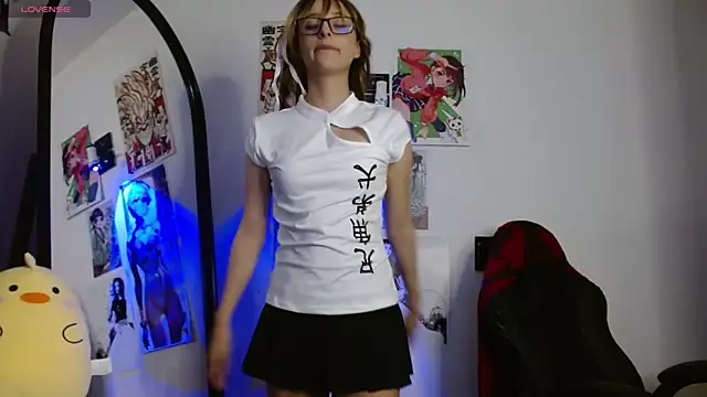 Snapshot of CelesteAyase chatting on April 26, 2026, 2:42 am CelesteAyase online show from April 26, 2026, 2:42 am