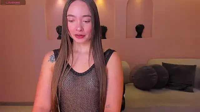 AlinaKravitz online show from September 30, 2025, 12:22 pm