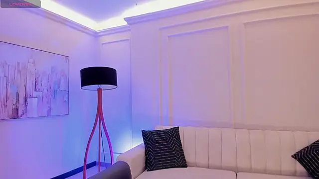 KaiaFerreira online show from January 7, 2026, 12:10 pm