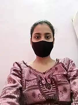 Snapshot of magicmoment00786 chatting on February 18, 2025, 7:10 am magicmoment00786 online show from February 18, 2025, 7:10 am