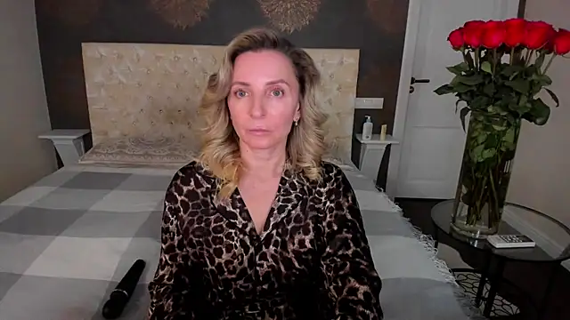 AllisonWilliams online show from September 12, 2025, 4:51 pm