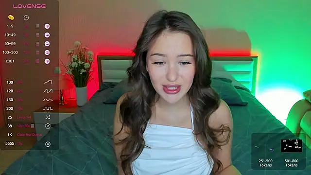 Snapshot of skinny_sissss chatting on March 15, 2025, 12:13 pm skinny sissss online show from March 15, 2025, 12:13 pm
