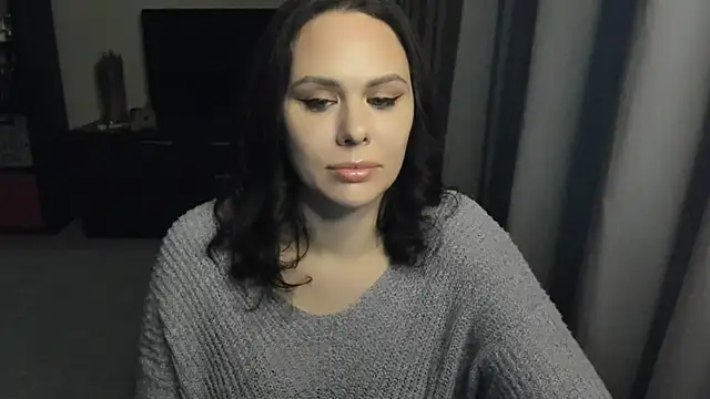 MollyCheiz online show from October 26, 2025, 2:17 pm