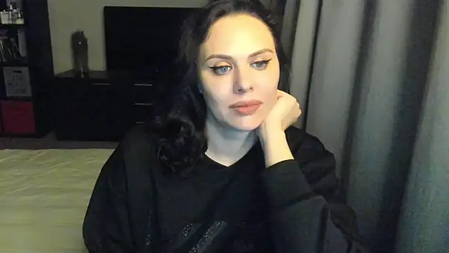 Snapshot of MollyCheiz chatting on February 6, 2025, 12:54 am MollyCheiz online show from February 6, 2025, 12:54 am