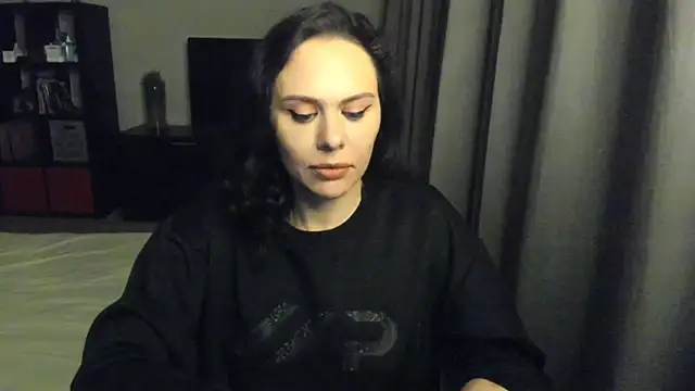 Snapshot of MollyCheiz chatting on February 5, 2025, 9:07 pm MollyCheiz online show from February 5, 2025, 9:07 pm