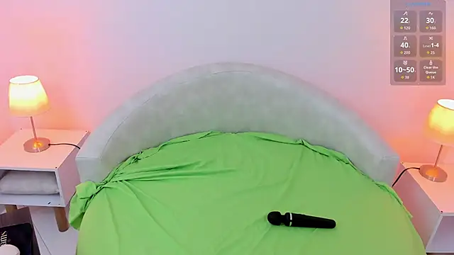 anna lorenss online show from December 2, 2025, 11:34 am